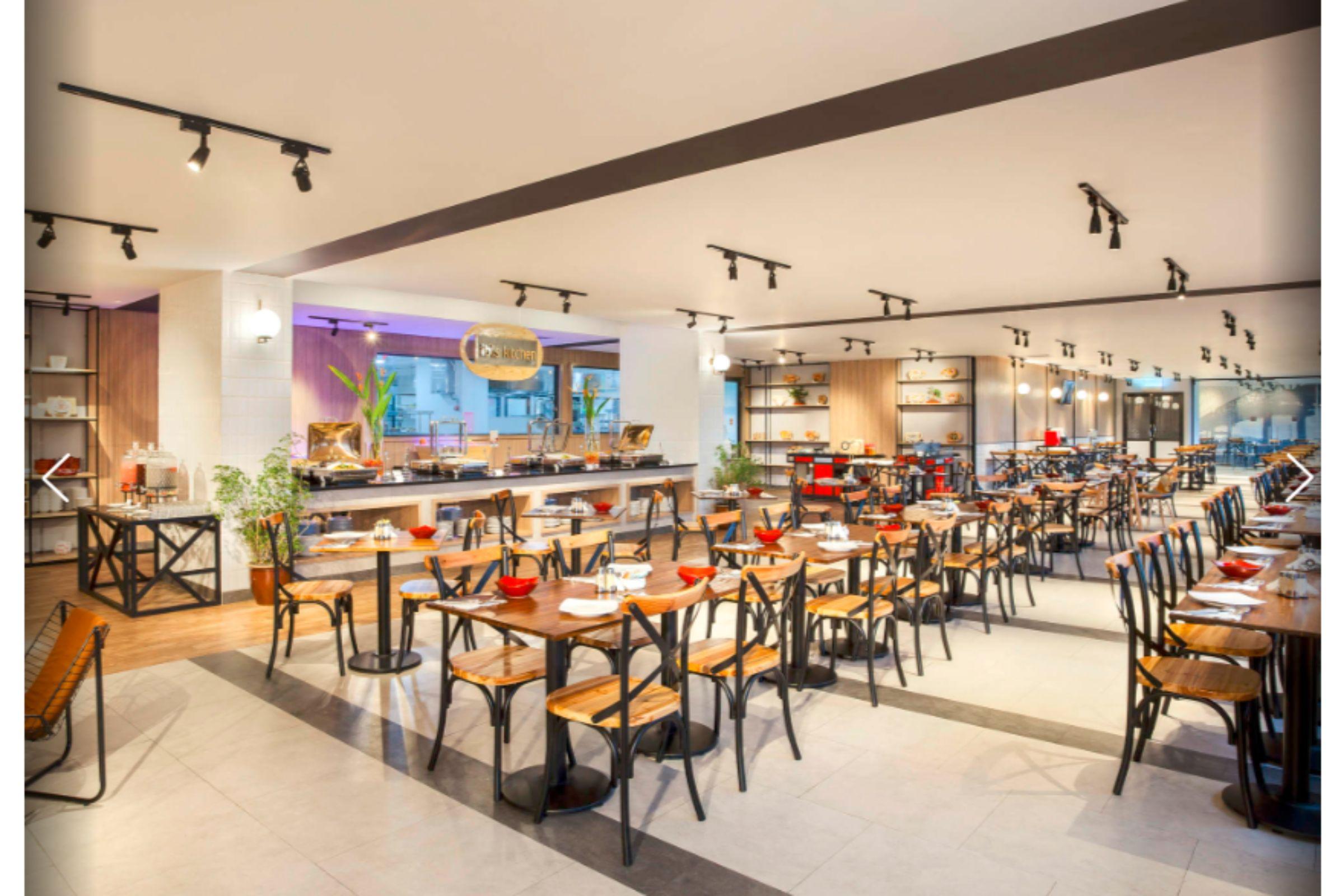 Ibis Pontianak City Center Eksteriør bilde