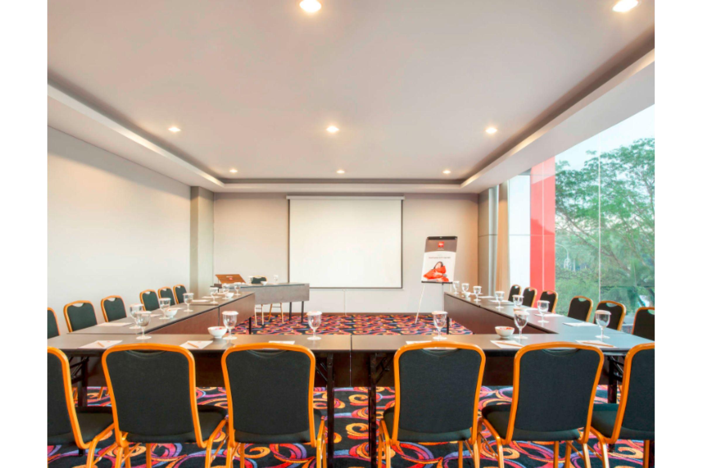 Ibis Pontianak City Center Eksteriør bilde