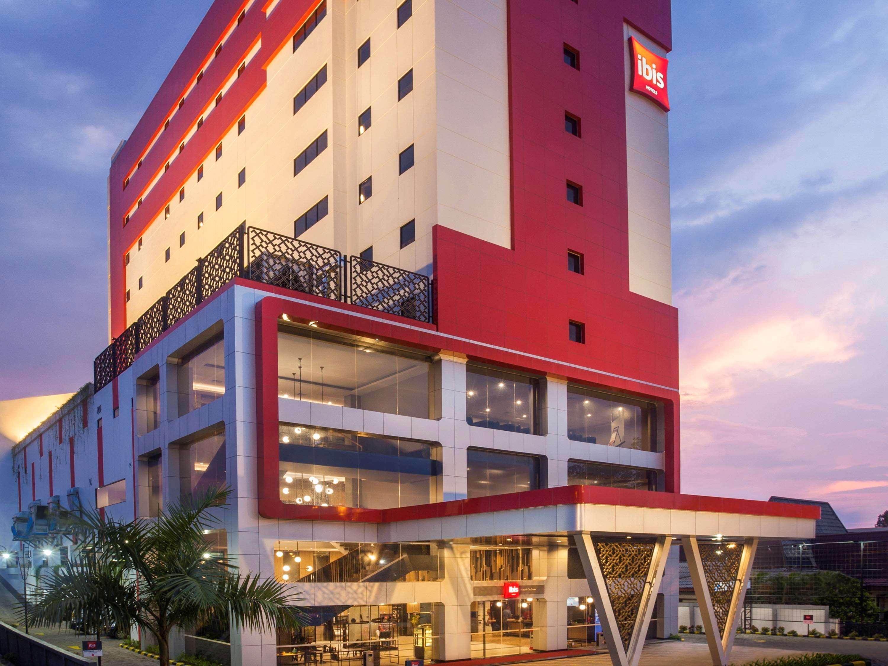 Ibis Pontianak City Center Eksteriør bilde