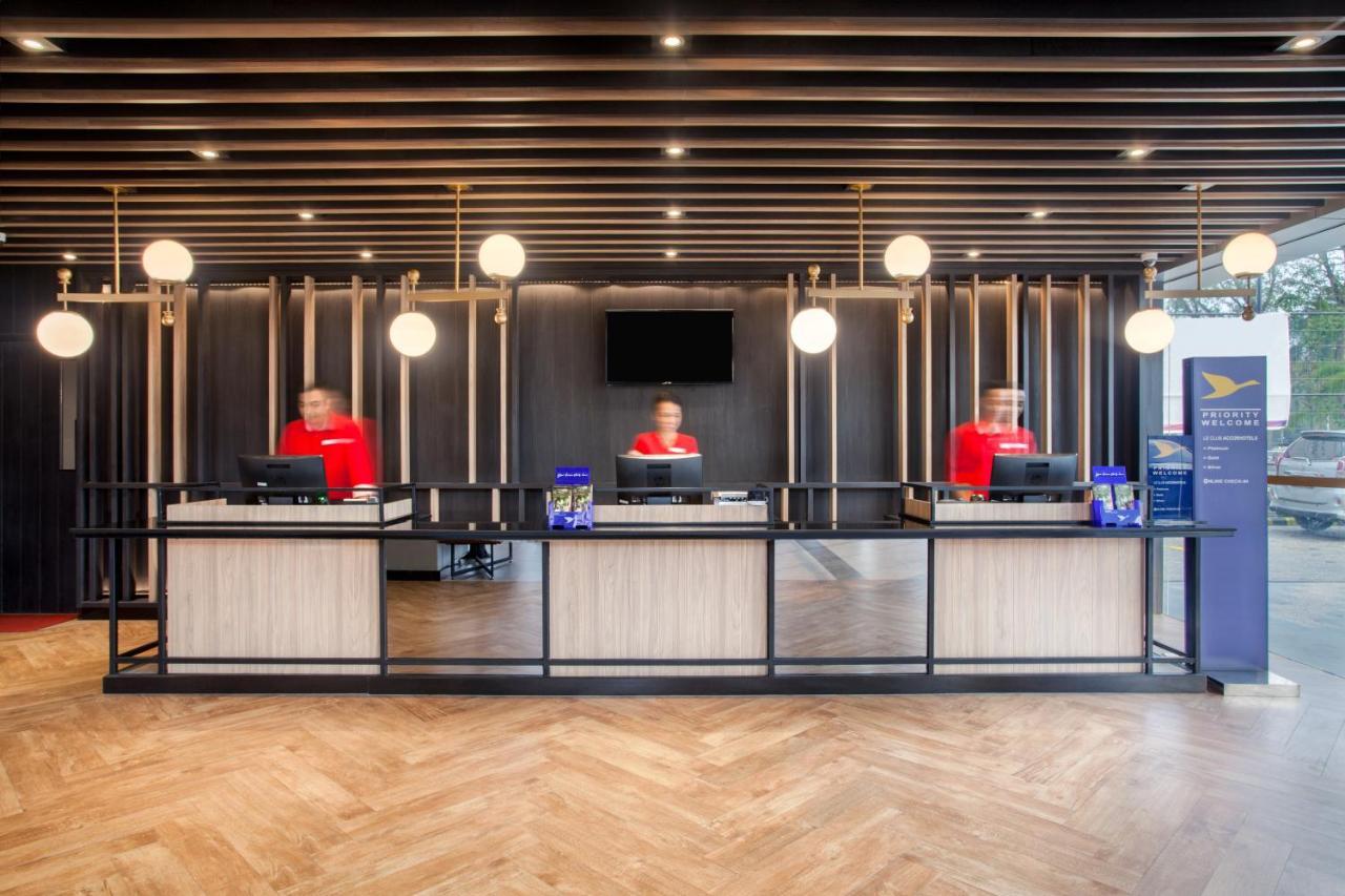 Ibis Pontianak City Center Eksteriør bilde
