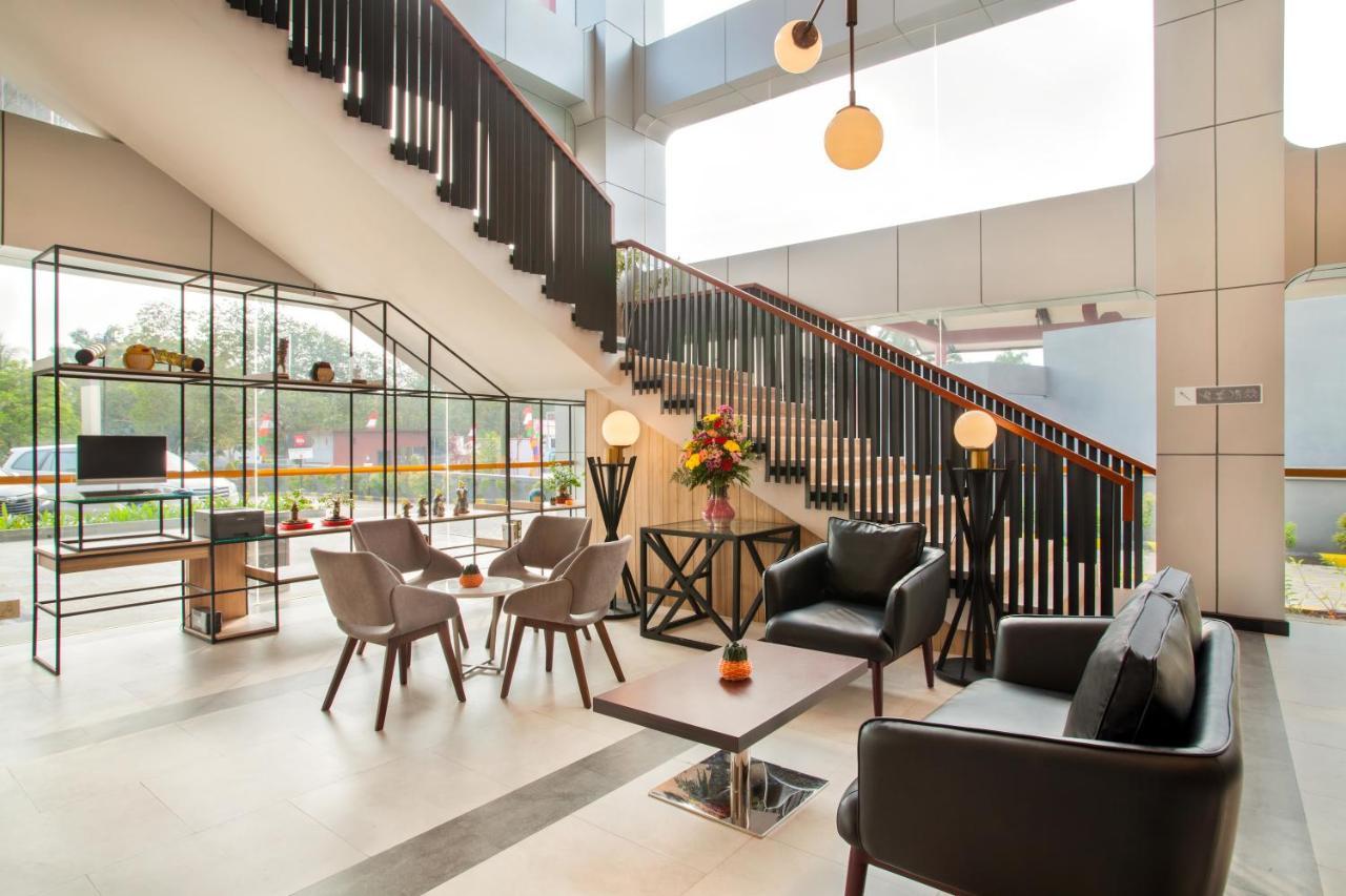 Ibis Pontianak City Center Eksteriør bilde
