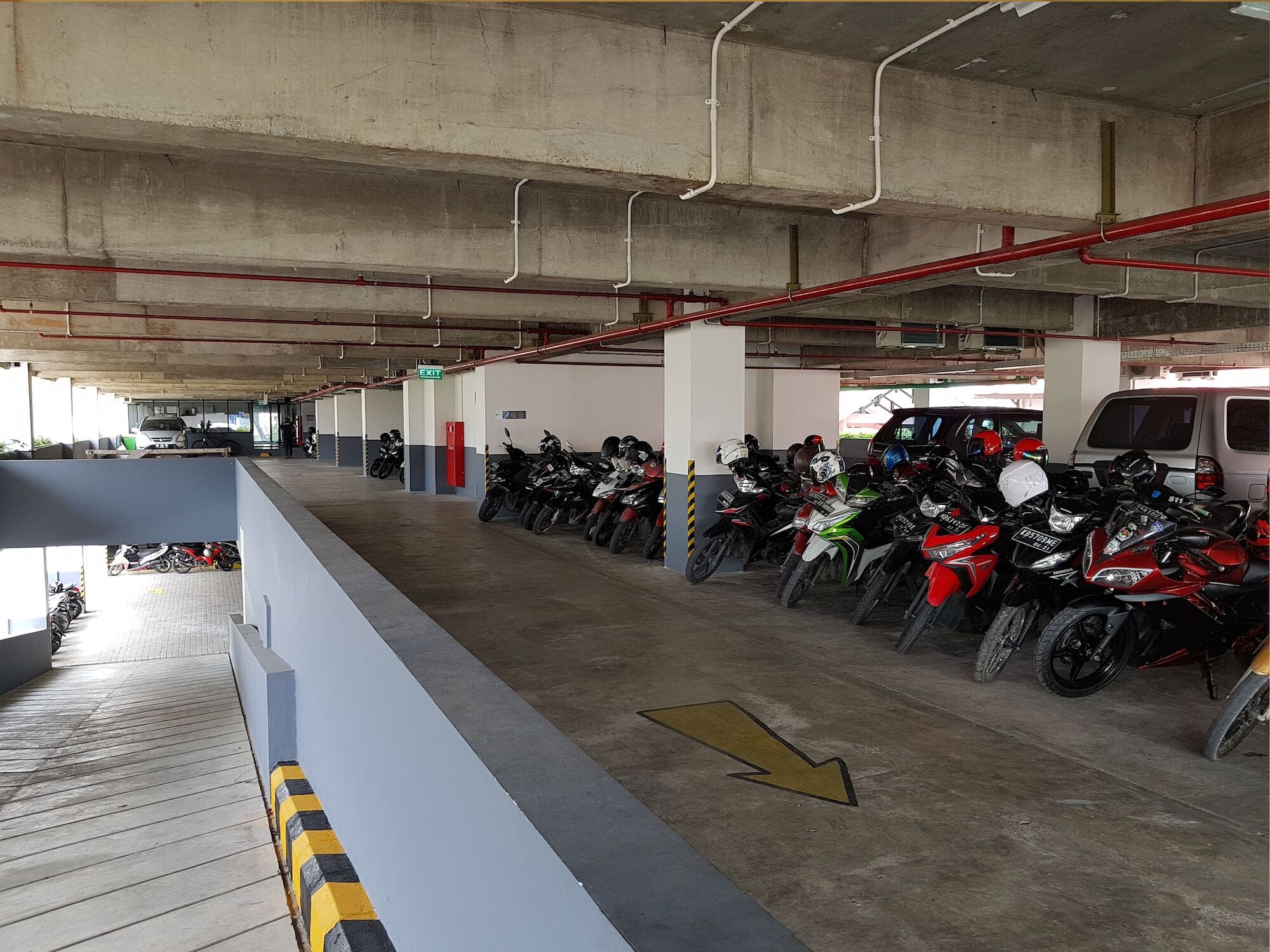Ibis Pontianak City Center Eksteriør bilde