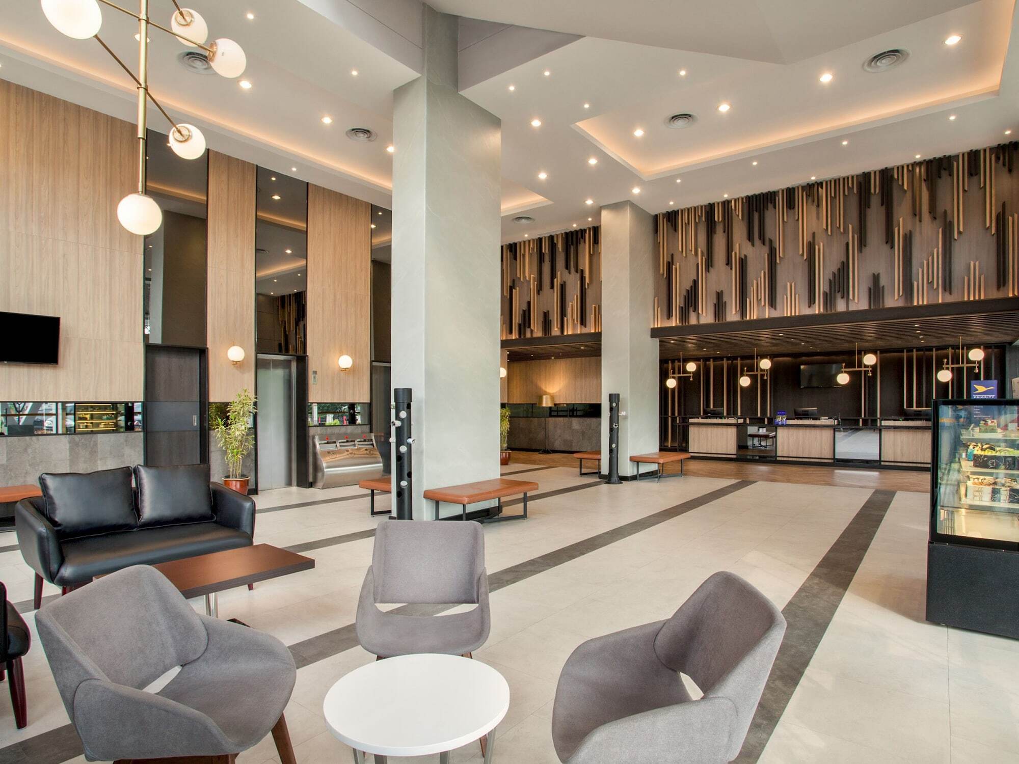 Ibis Pontianak City Center Eksteriør bilde